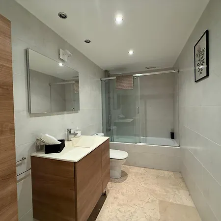 18 Torres Santa Cruz סרגוסה