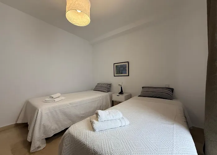 18 Torres Santa Cruz Apartament *